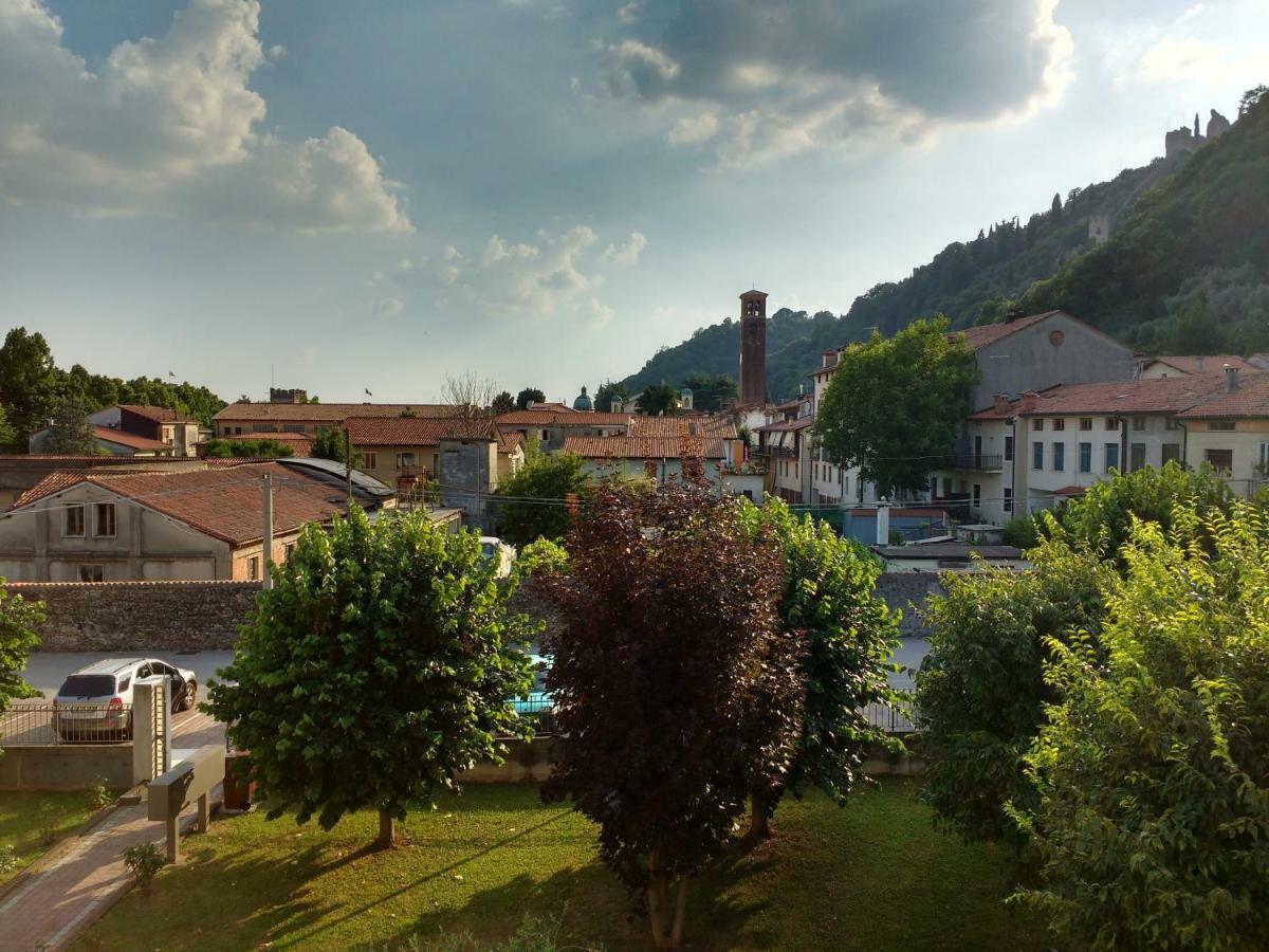 Bright Apartment In Marostica Exterior photo